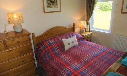 2 Bed in Sandyhills 6