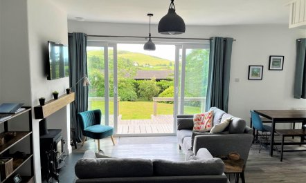 3 Bed in Rockcliffe 3