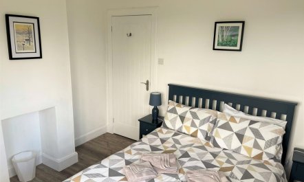 3 Bed in Rockcliffe 9