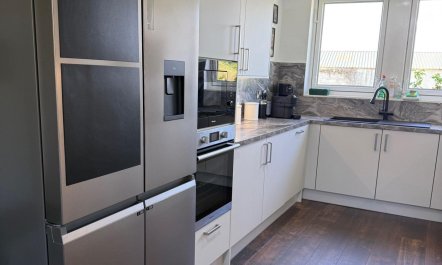 4 Bed in Strathtay, Pitlochry, Aberfeldy 8