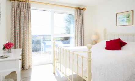 2 Bed in Southerness 3