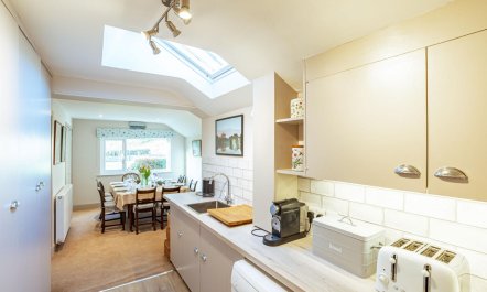 8 Bed in New Galloway 8
