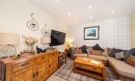3 Bed in Crieff 2