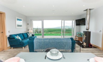 2 Bed in Gatehouse Of Fleet 9