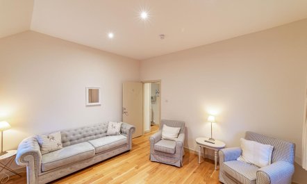 4 Bed in Penninghame, Newton Stewart 2
