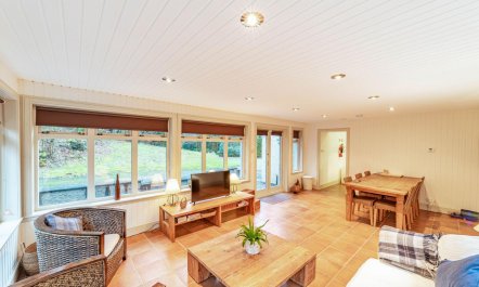 4 Bed in Penninghame, Newton Stewart 1