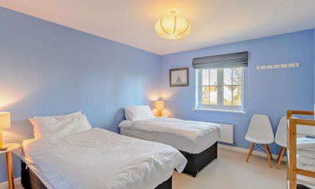 3 Bed in Camber 8
