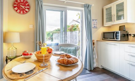 1 Bed in Bideford 8
