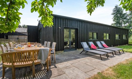 5 Bed in Abergavenny