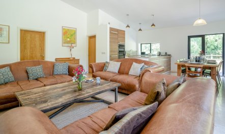5 Bed in Abergavenny 3