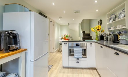 1 Bed in Bideford 9