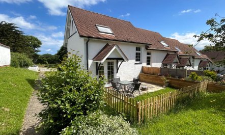 2 Bed in Cardigan