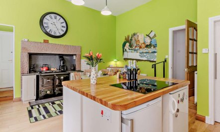 8 Bed in Kirriemuir 7