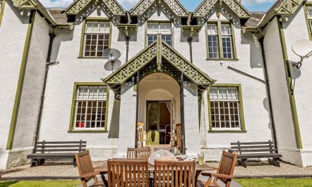 8 Bed in Kirriemuir 1