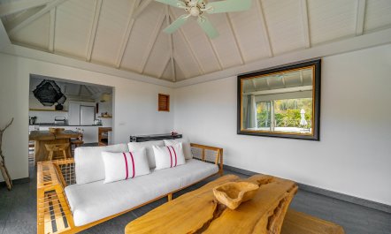 Teak & Tradewinds 8