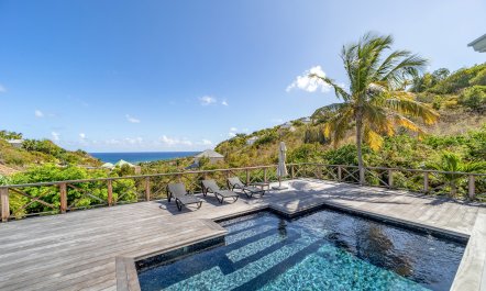 Teak & Tradewinds 6