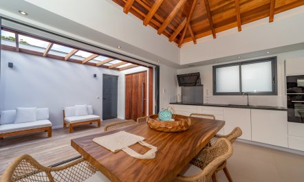 Trade Winds on Cayes 8