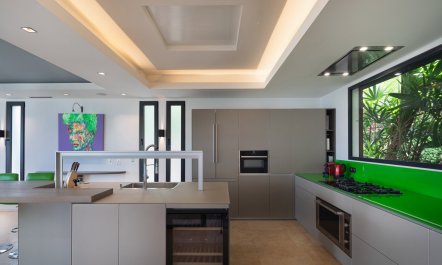Gustavia in the Glass 7