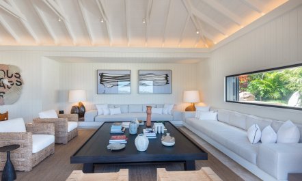 Linen & Leisure 1
