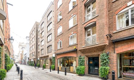 Floral Street Fizz 9