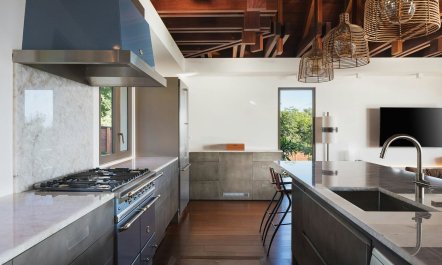 Gouverneur Grace 9