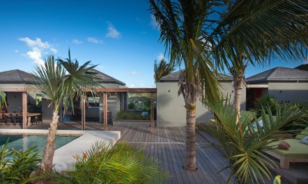Lagoon at the Pergola 6