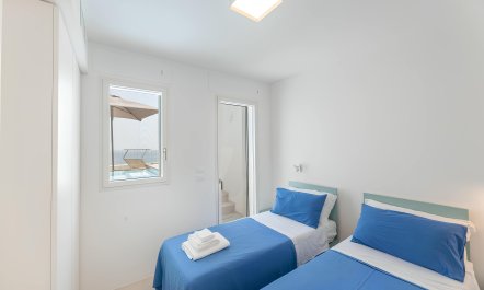 Adriatic Aspect 7