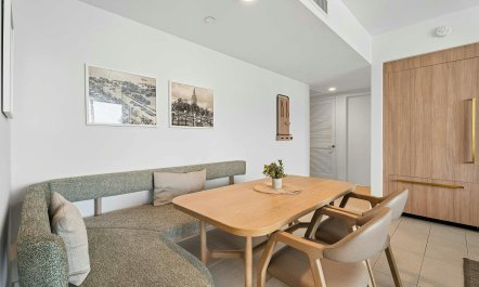 Bayfront in the Glass 8