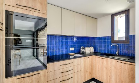 Granite & the Mediterranean 7