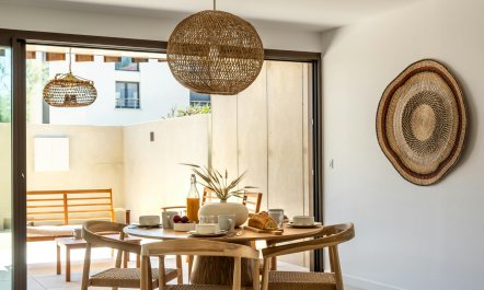 Granite & the Mediterranean 5