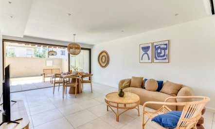 Granite & the Mediterranean 3