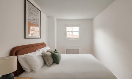 Soft Light in Earls Court 7