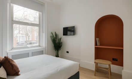 Soft Light in Earls Court 5