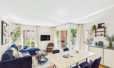 Westminster Bright 2