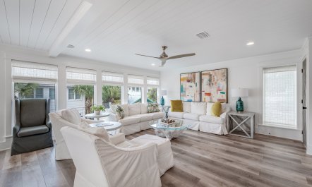 Ivory & Seafoam 3