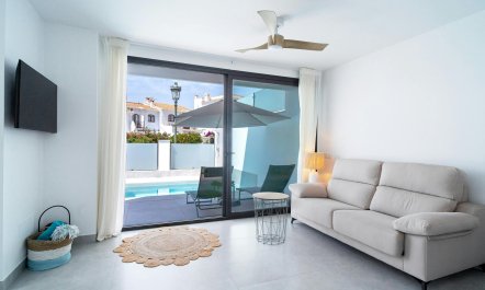 Jacuzzi over Nerja