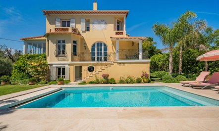Riviera Living