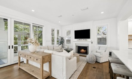 Oaks & Open Porches 5