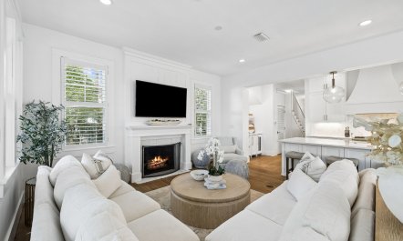 Oaks & Open Porches 3