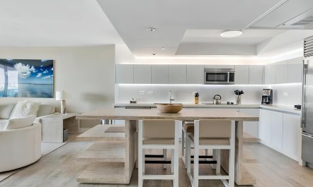 Maple & Miami Sky 5