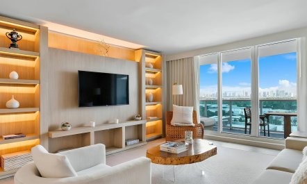 Maple & Miami Sky 2