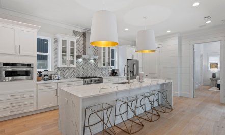 Marble & Seagrove 9