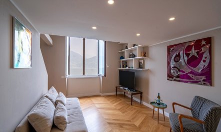 Royale on Como 2
