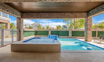Seagrove & Spa 2