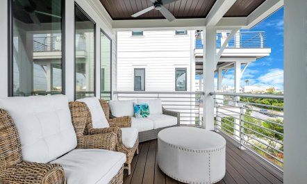 Seagrove & Spa 6