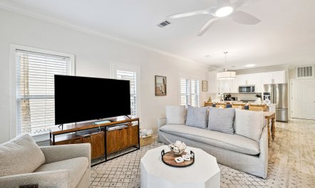Blue Mountain Living 3