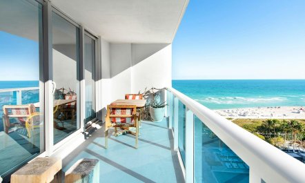 Turquoise Outlook 1