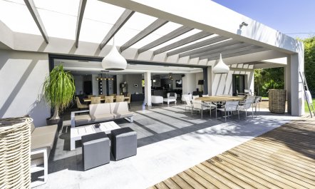 Serene Riviera 3