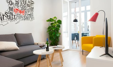 Vibrant Eixample Getaway 3