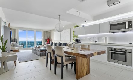 The Miami Ritual 8